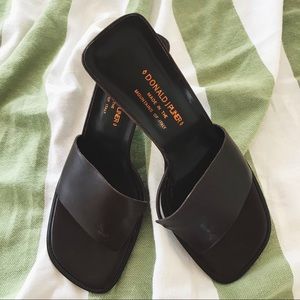 DONALD J. PLINER Vintage Leather Open Toe Sandals